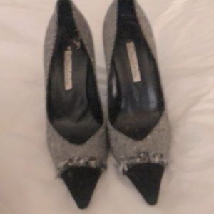 BEAUTIFUL SOPHISTICATED TWEED HEEL
